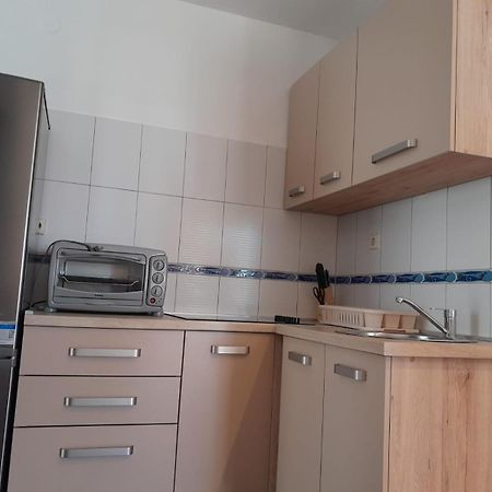 Sreca Apartment Near Beach With Bbq Bibinje Ngoại thất bức ảnh