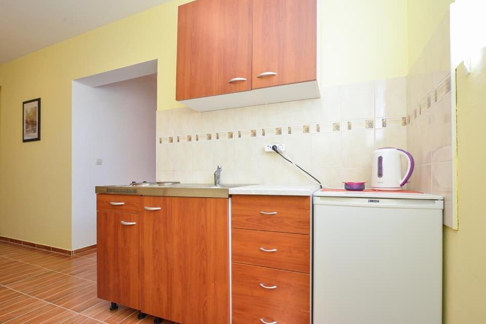 Sreca Apartment Near Beach With Bbq Bibinje Ngoại thất bức ảnh